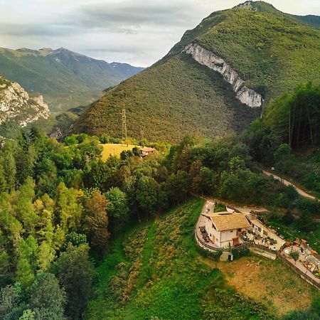 Chalet Torcel Affittacamere سان لورينسو إنْ بانال المظهر الخارجي الصورة